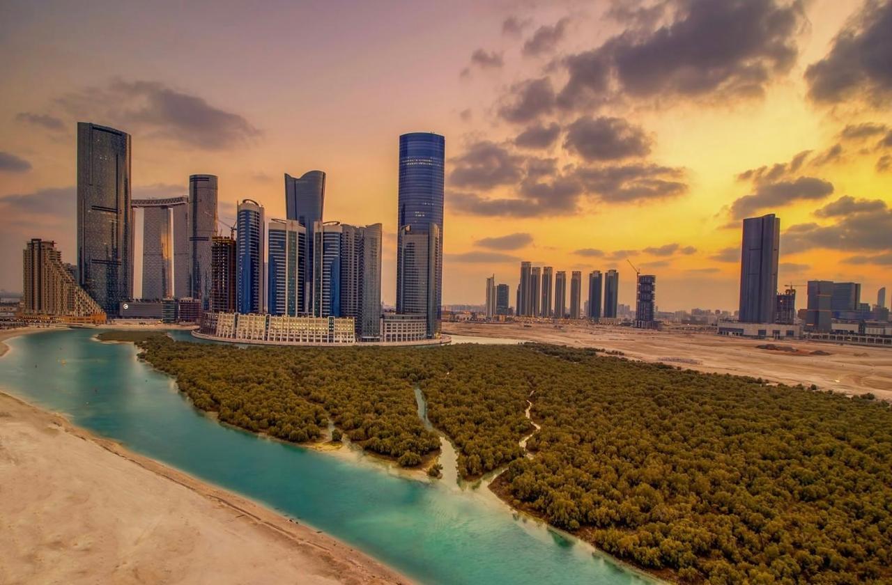 Abu Dhabi Cozy Mangrove View, Seaview 1 Bedroom 1 Partition Apartment Not Hotel المظهر الخارجي الصورة